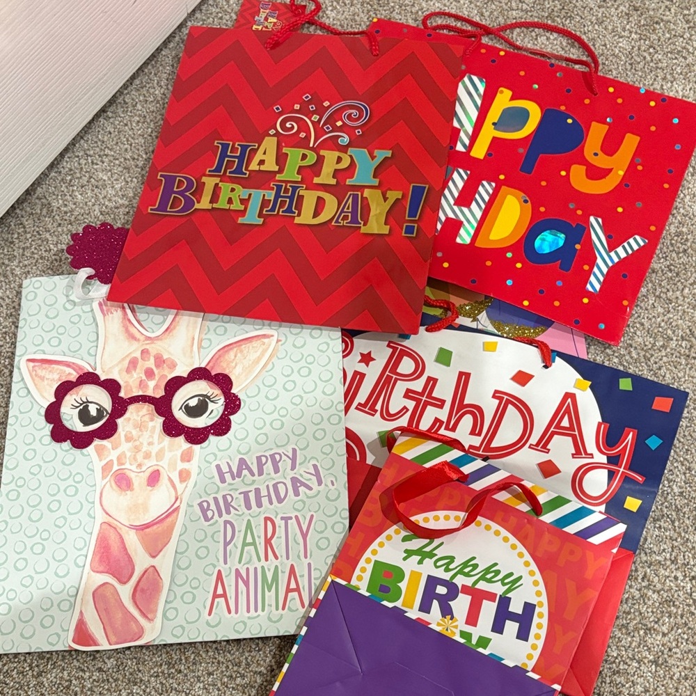5 pice set Vibrant happy Birthday Gift Bags
